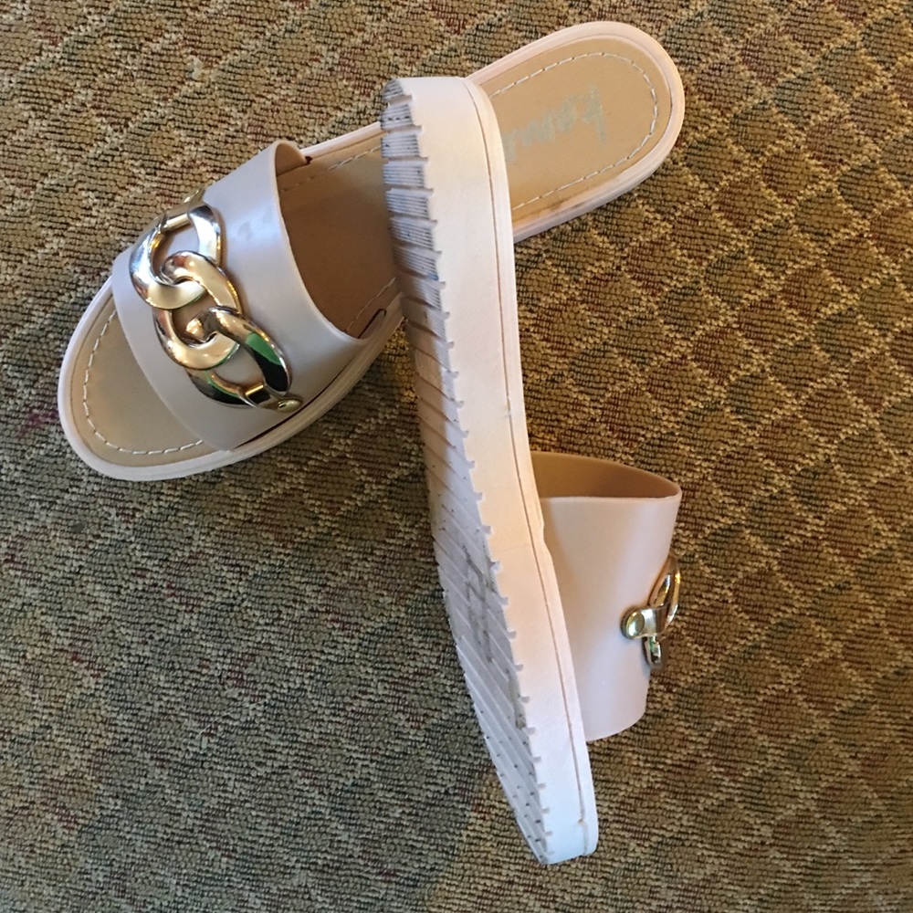 Shoes - Picture 4 of 4