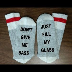 SOLD OUT! Just Fill My Glass Socks 🍷🍷🍷
