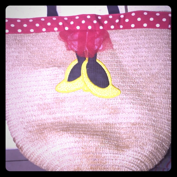 Disney Handbags - Embroidered Minnie Mouse bag