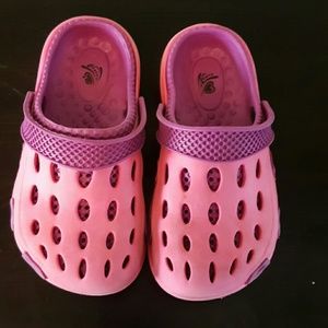 Toddler Girl Crocks
