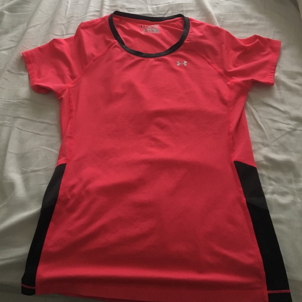 Under armor shirt