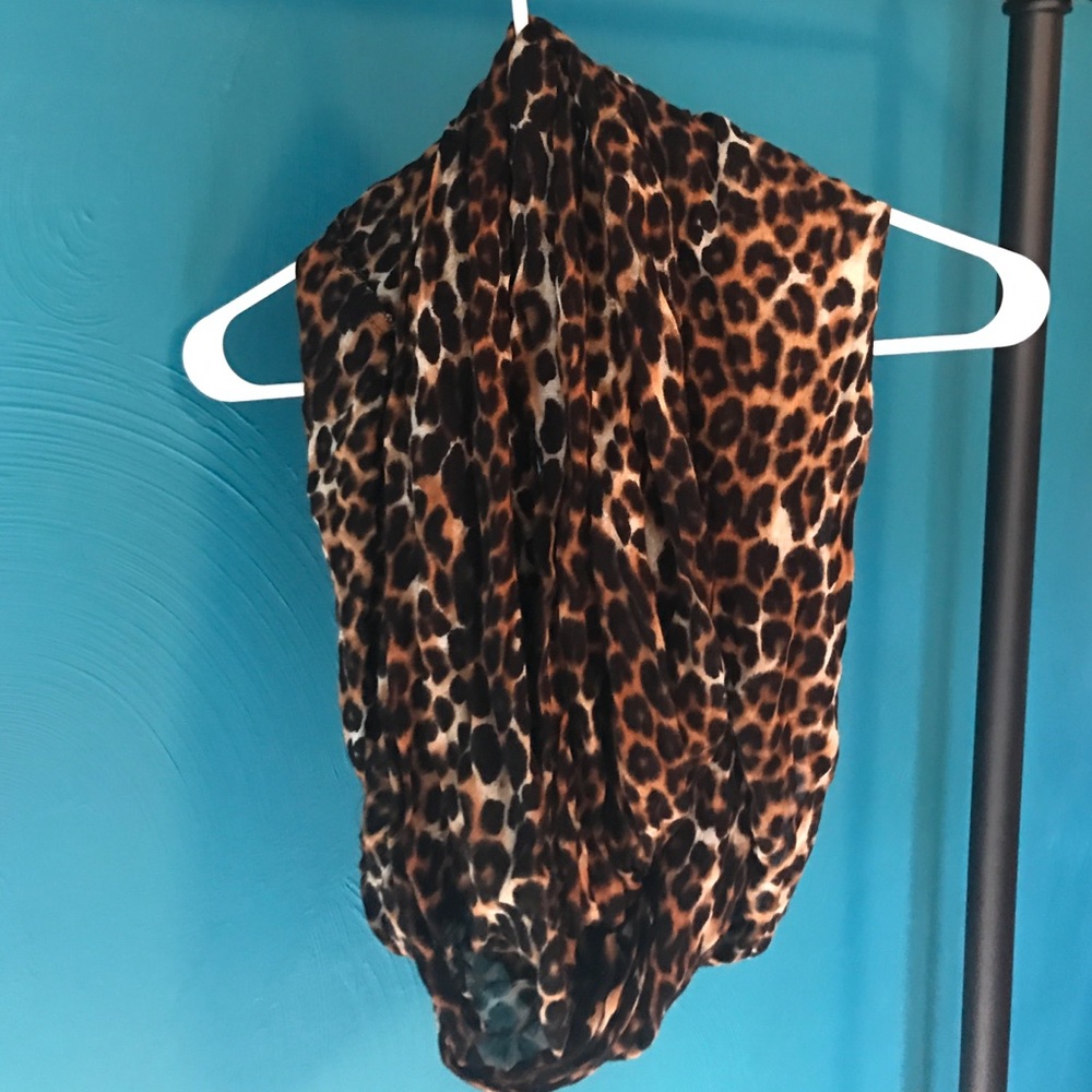 Express infinity scarf