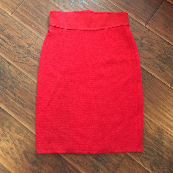 alain manoukian Dresses & Skirts - Italian vintage knit blend red pencil skirt!
