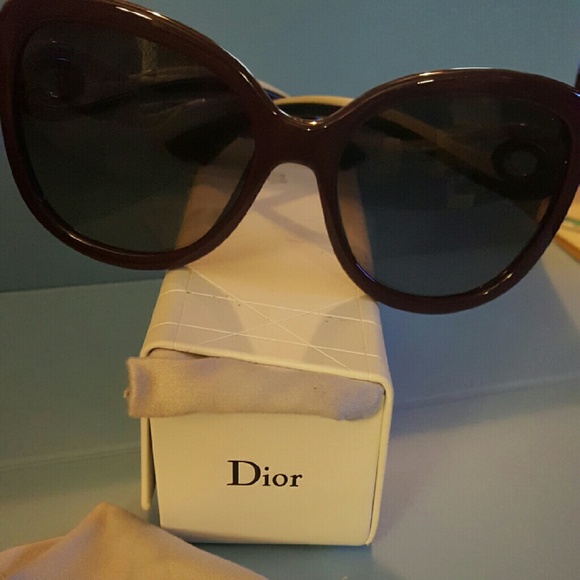 Dior Sunglasses - Picture 3 of 3