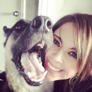 Meet your Posher, Alyson