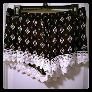 Black and white shorts with crochet