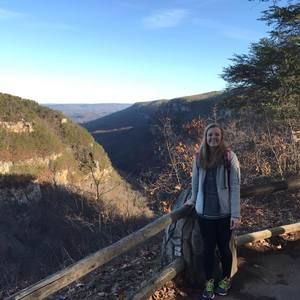 Meet your Posher, Catherine