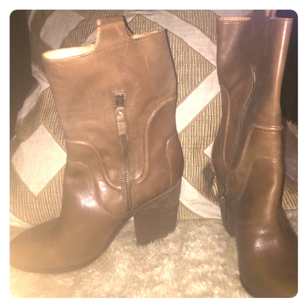 Modern Vintage Leather Cowboy Boots