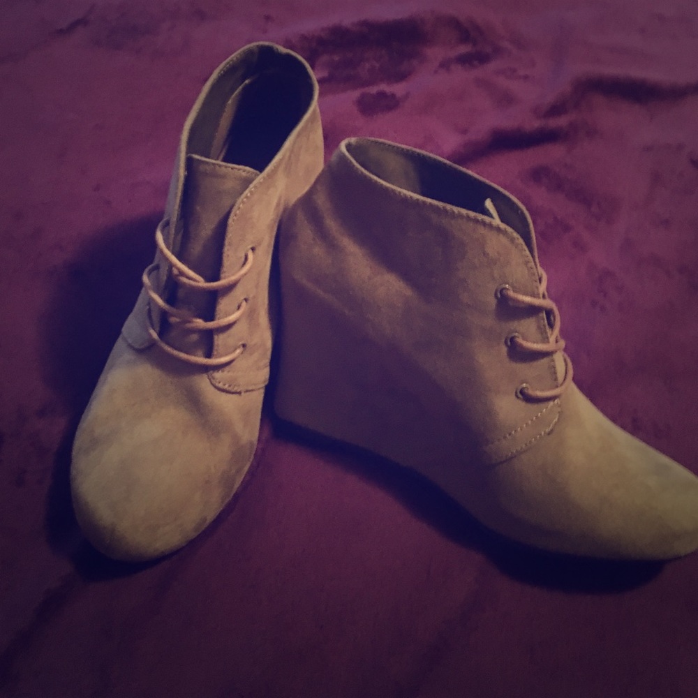 Gray wedge booties by xappeal