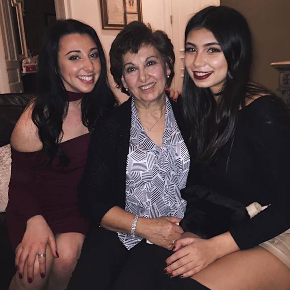 Meet your Posher, Daniela