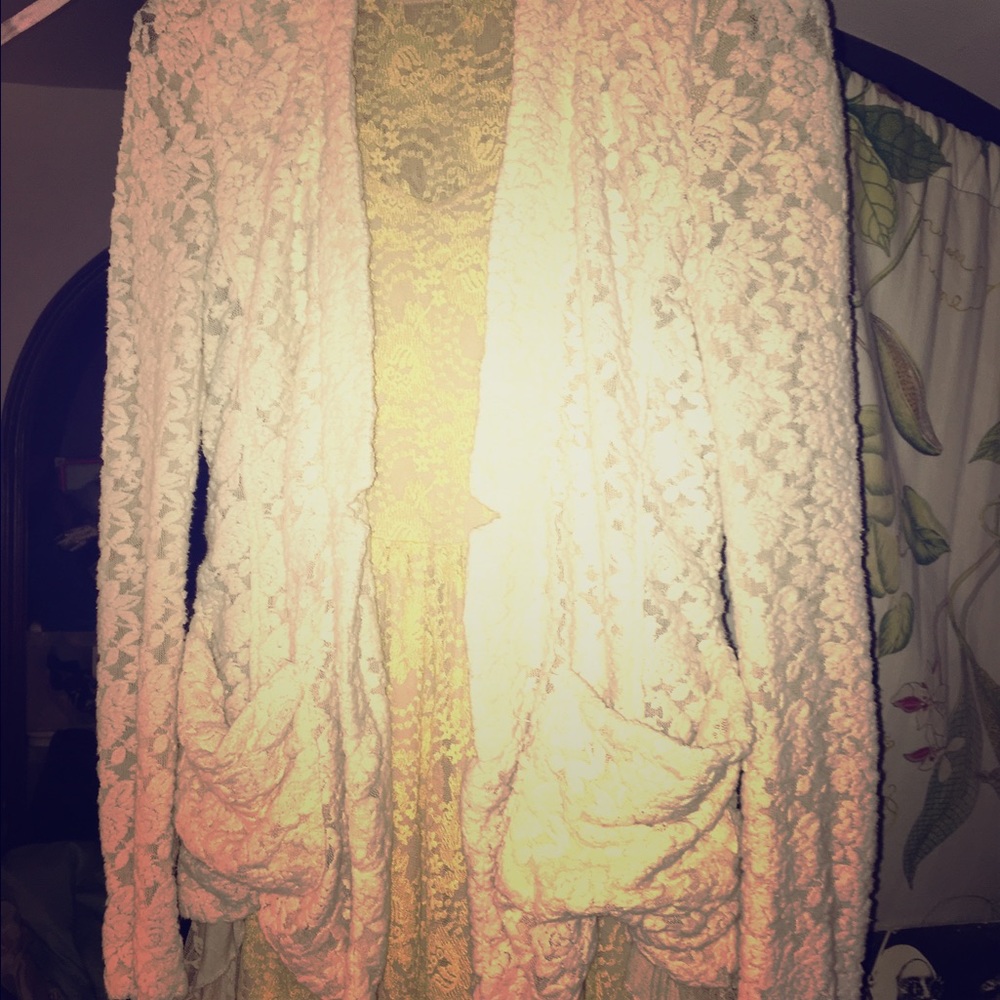 FREE PEOPLE CREME LACE BLAZER M