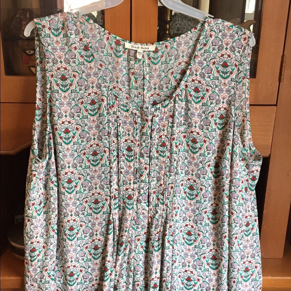 Floral Print Swing Top