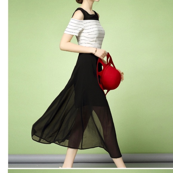 Dress New without tag - Picture 2 of 3