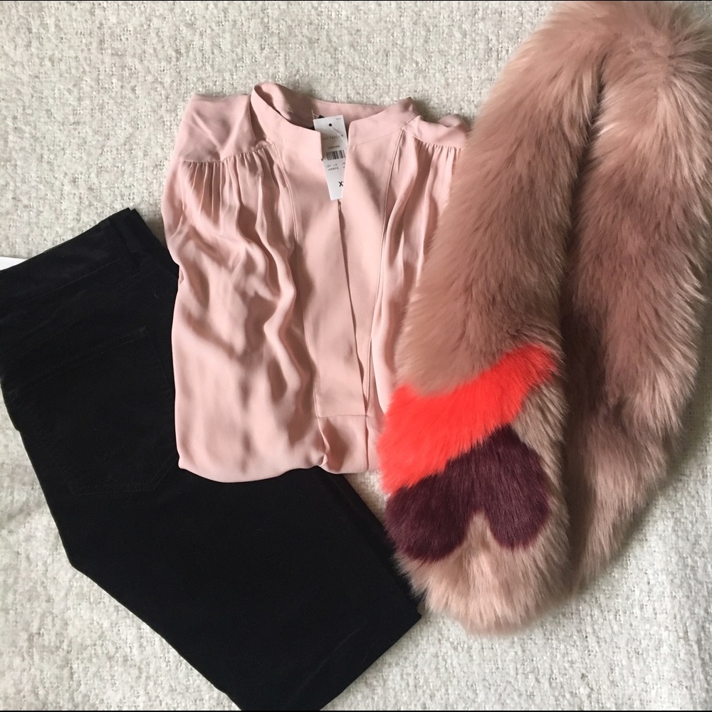 Color block faux fur stole