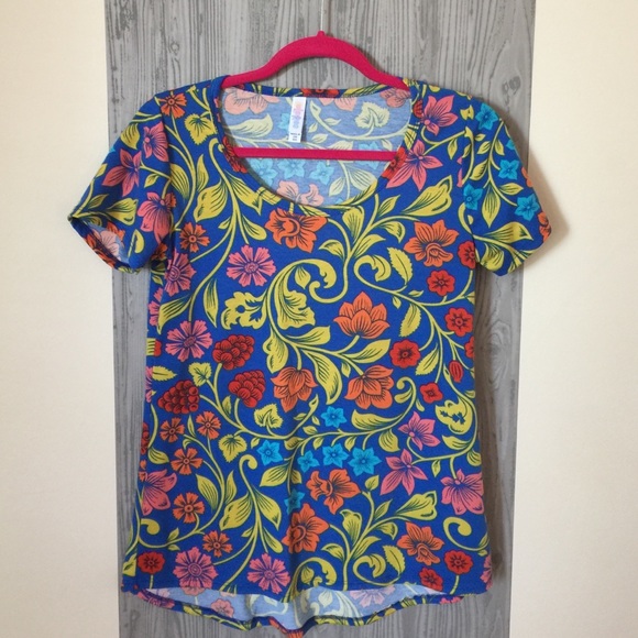 LuLaRoe Classic Tee XXS - Picture 2 of 4
