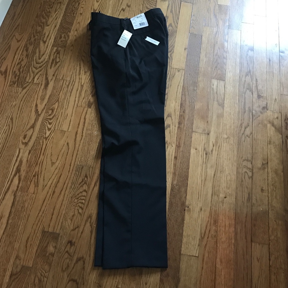Men's Calvin Klein slacks (32x30) slim fit