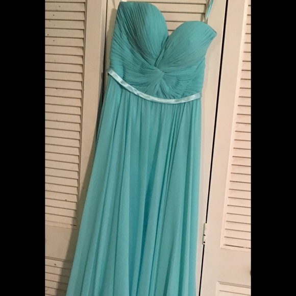 Women's formal gown size 4 - Picture 1 of 4