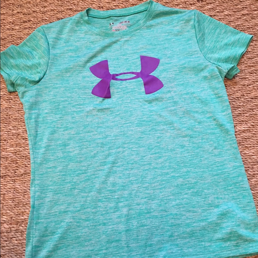 Under Armour mint workout shirt