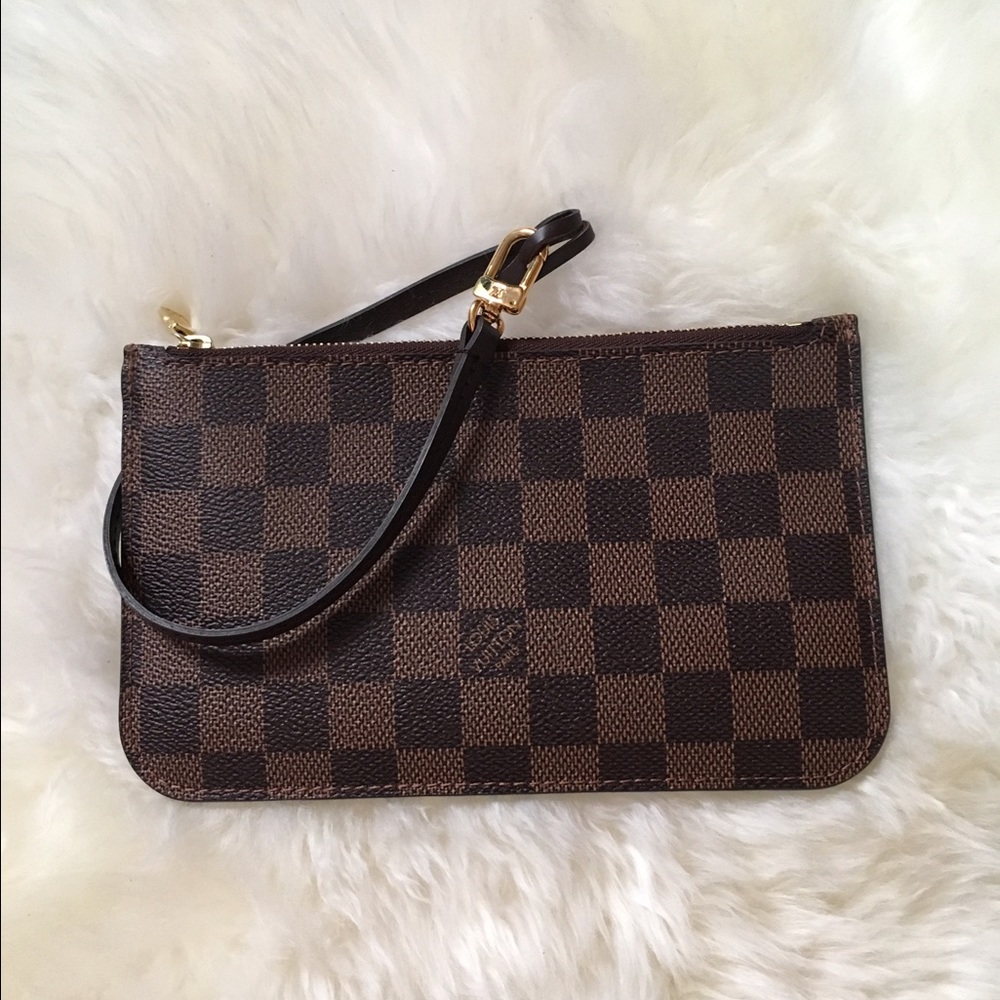 Louis Vuitton Pochette / Pouch