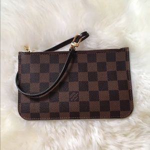 Louis Vuitton Pochette / Pouch