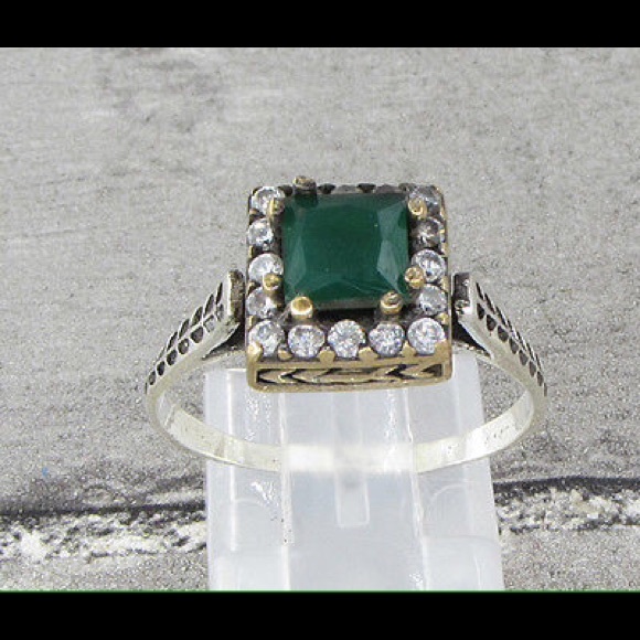 Sterling Silver Set of necklace Pendant & earrings - Picture 3 of 4