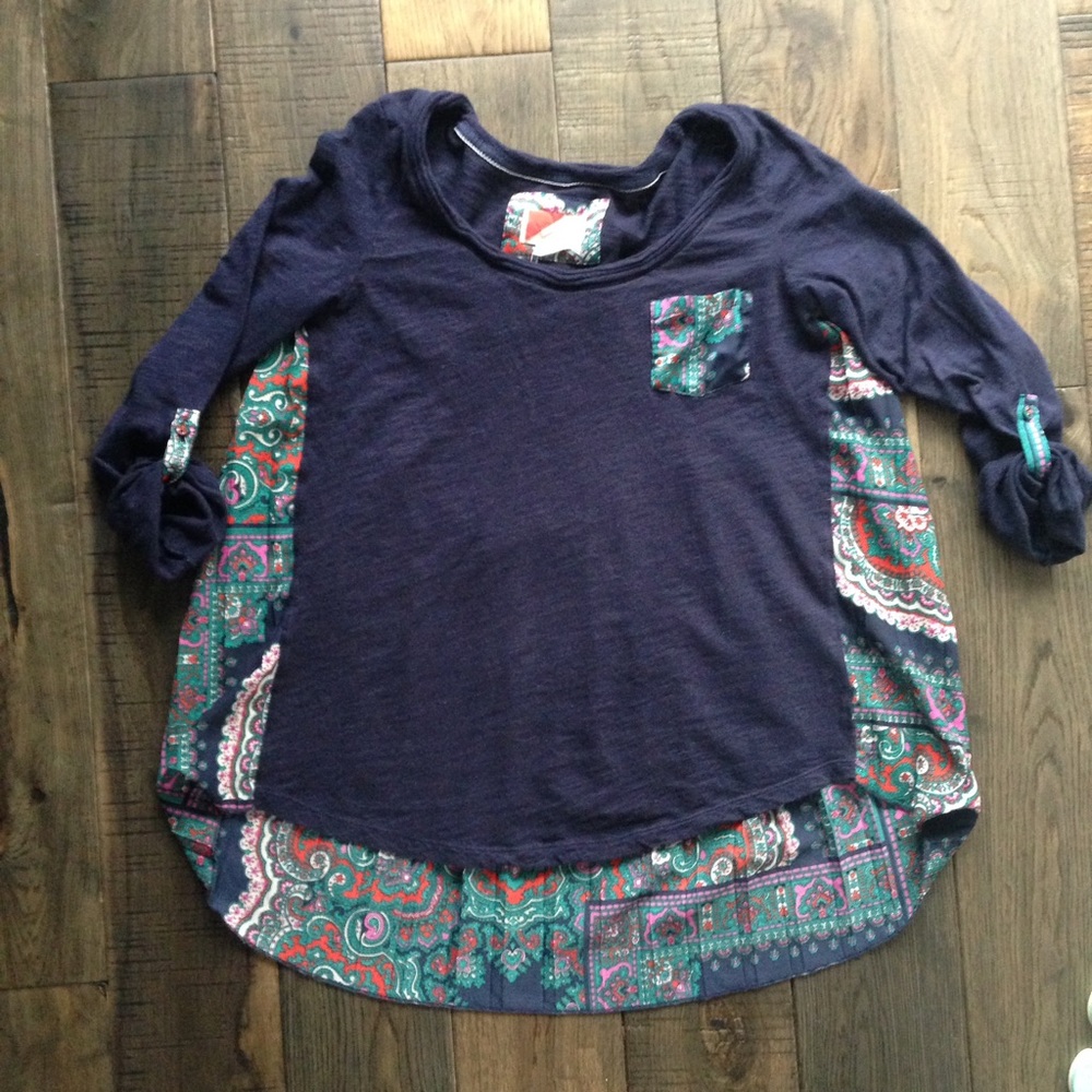 Anthropologie small high low pleated patterned bk