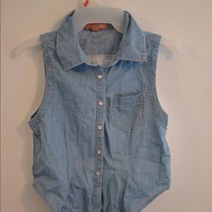 Cute button down tank top!