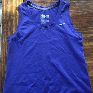 Nike sleeveless tank top