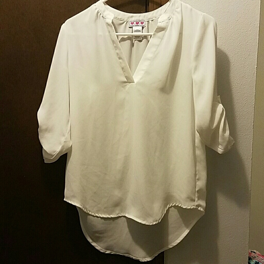 White sheer blouse hi/lo