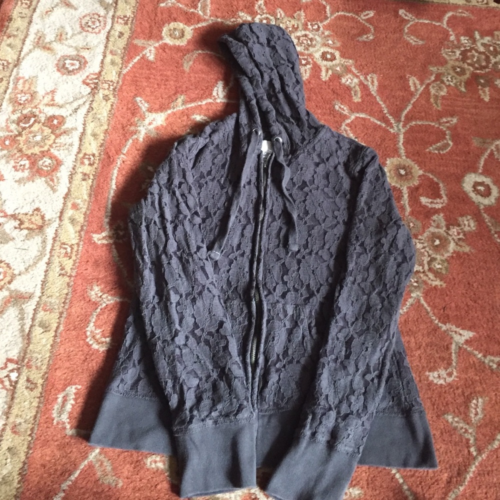 Lace Areo zip up☺