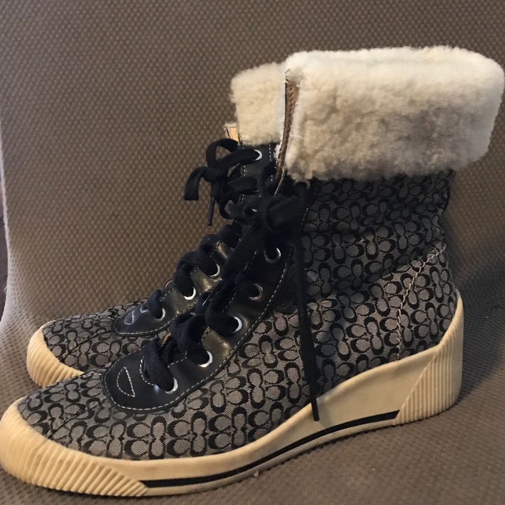 Coach boots size 8.5