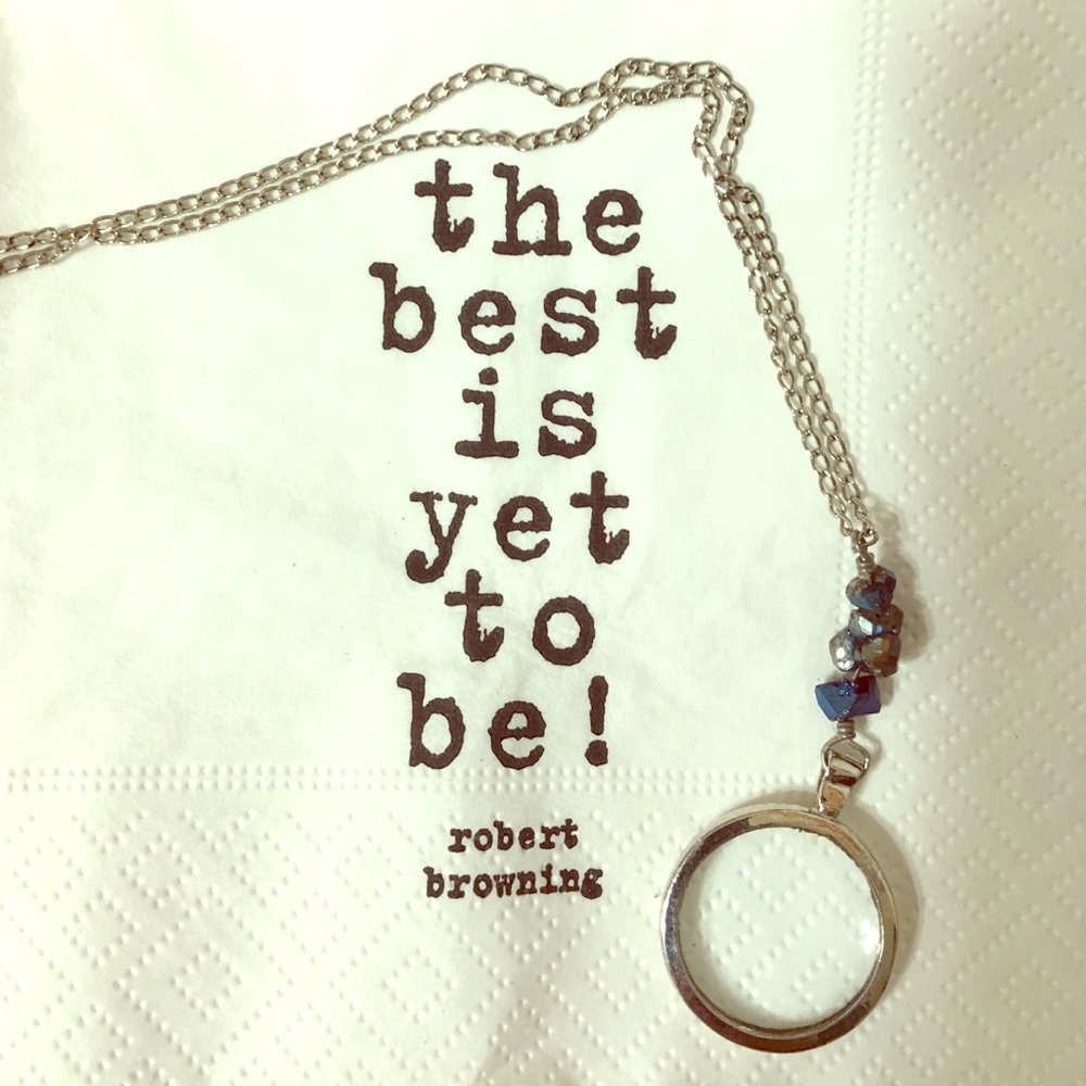 💋Whimsical magnifying glass necklace ⭐️️🌙