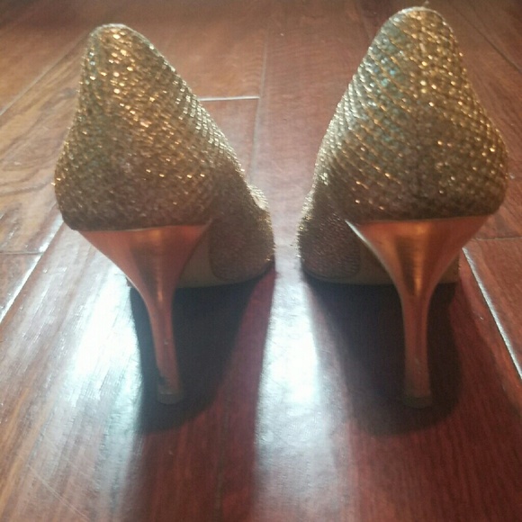 Silver and gold Nine West heel - Picture 3 of 3