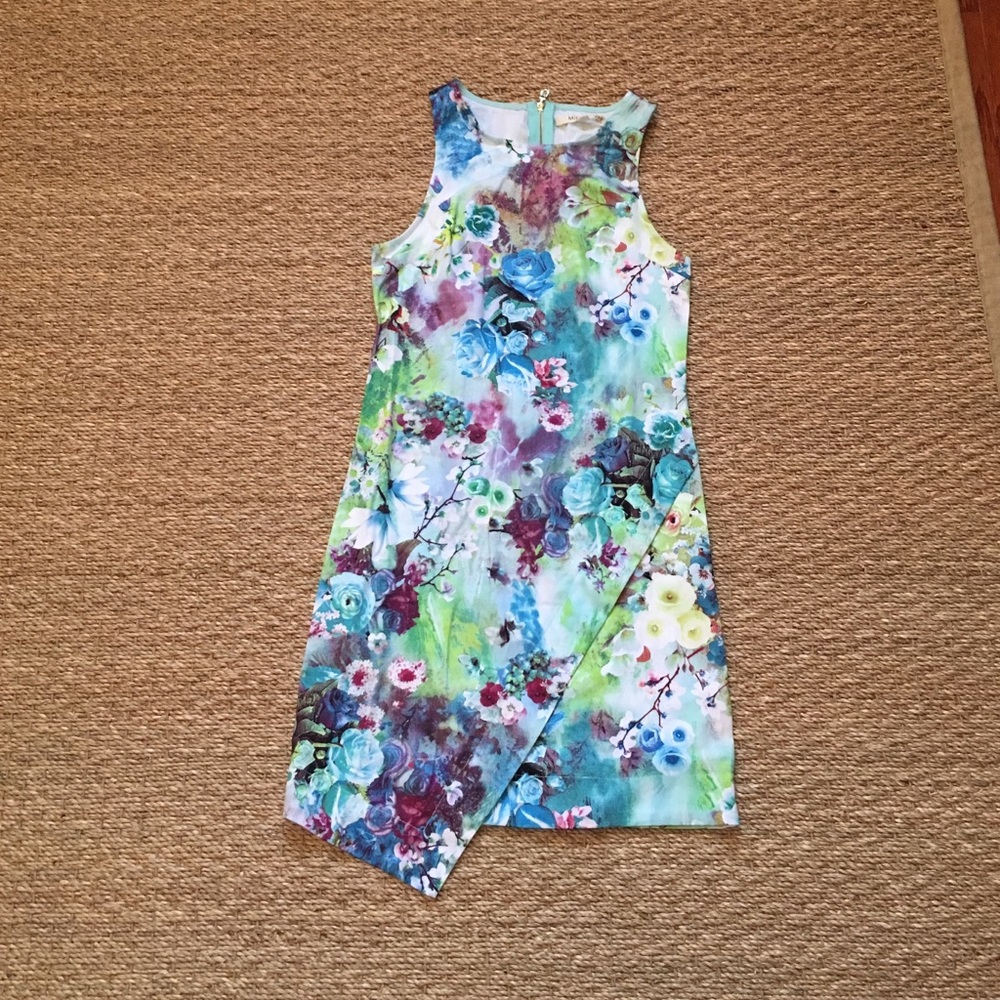 Messenger style dress