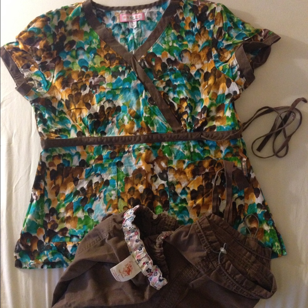 Koi Brand Medical Scrubs.Beautiful Colors.TOP ONLY