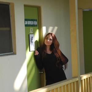Meet your Posher, Crystal