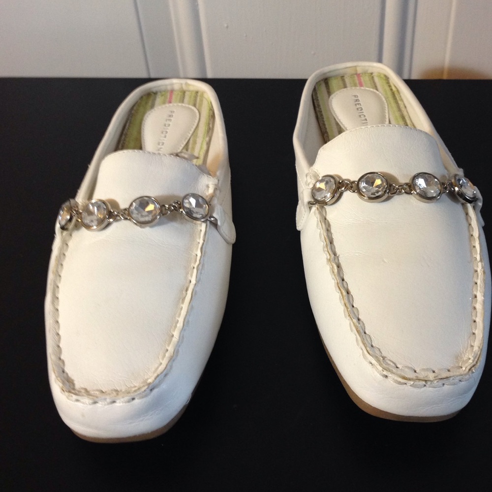 Leather slip on's for women