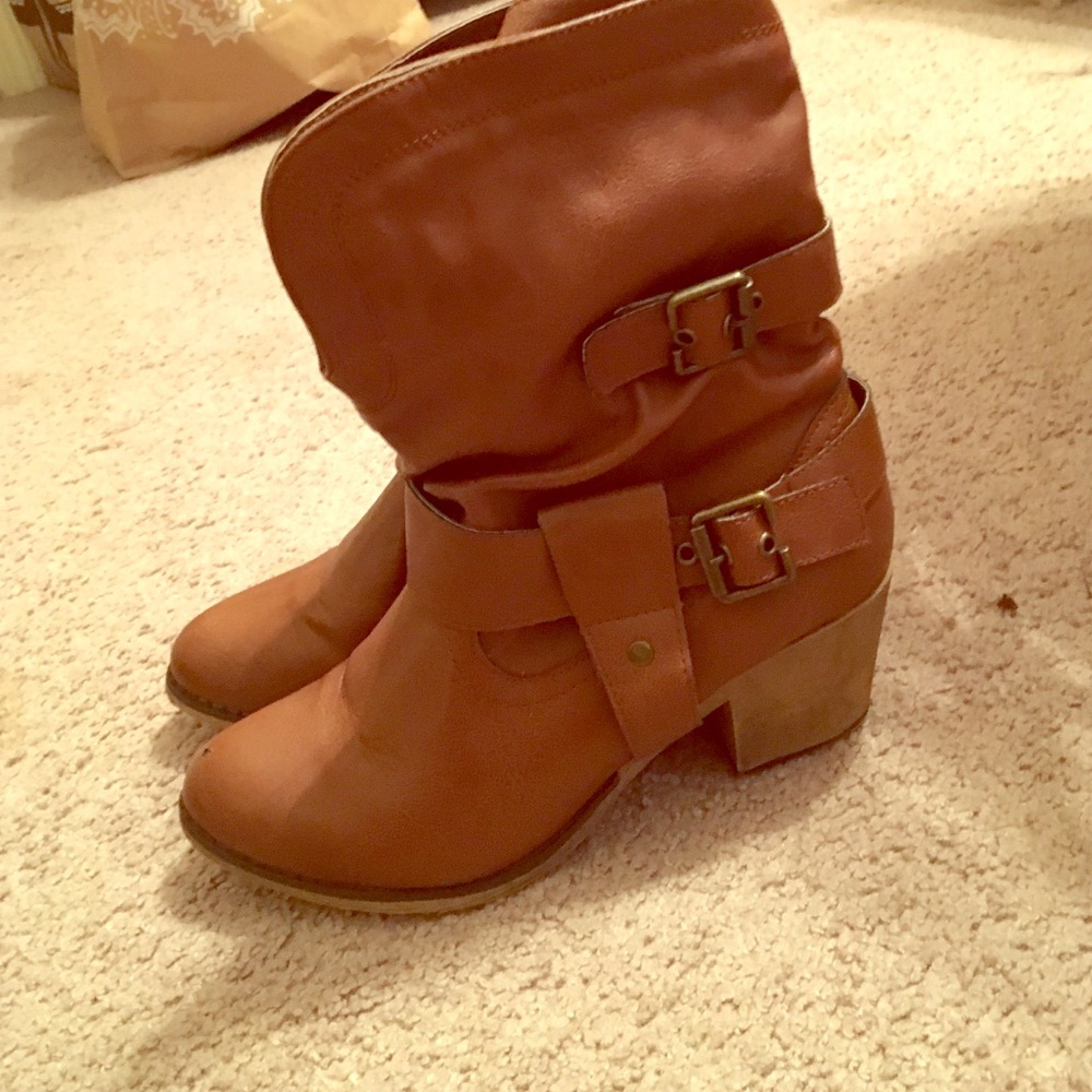 Boots!