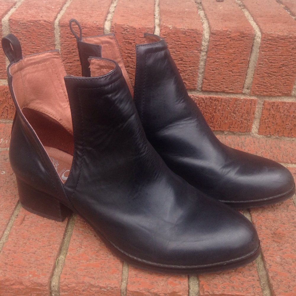 Jeffrey Campbell Oriley size 10