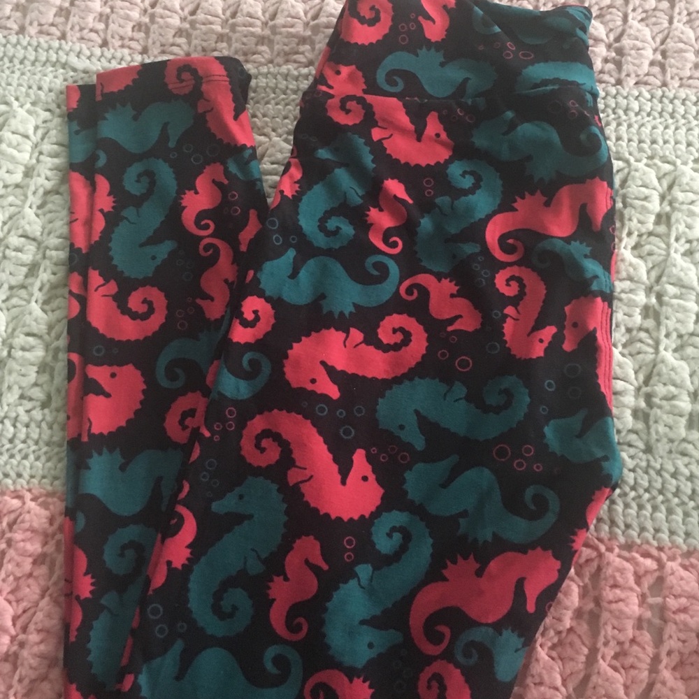 Lularoe seahorse leggings OS
