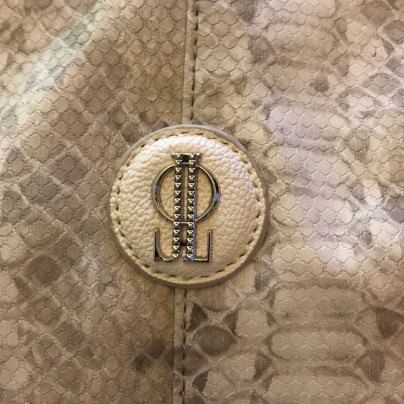 Jennifer Lopez Purse - Picture 2 of 4