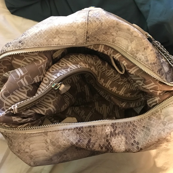 Jennifer Lopez Purse - Picture 4 of 4