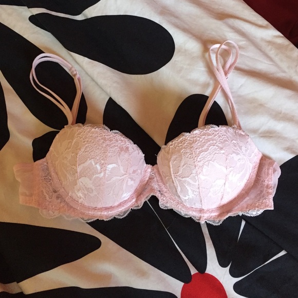 PINK Victoria's Secret Other - Pink push up bra