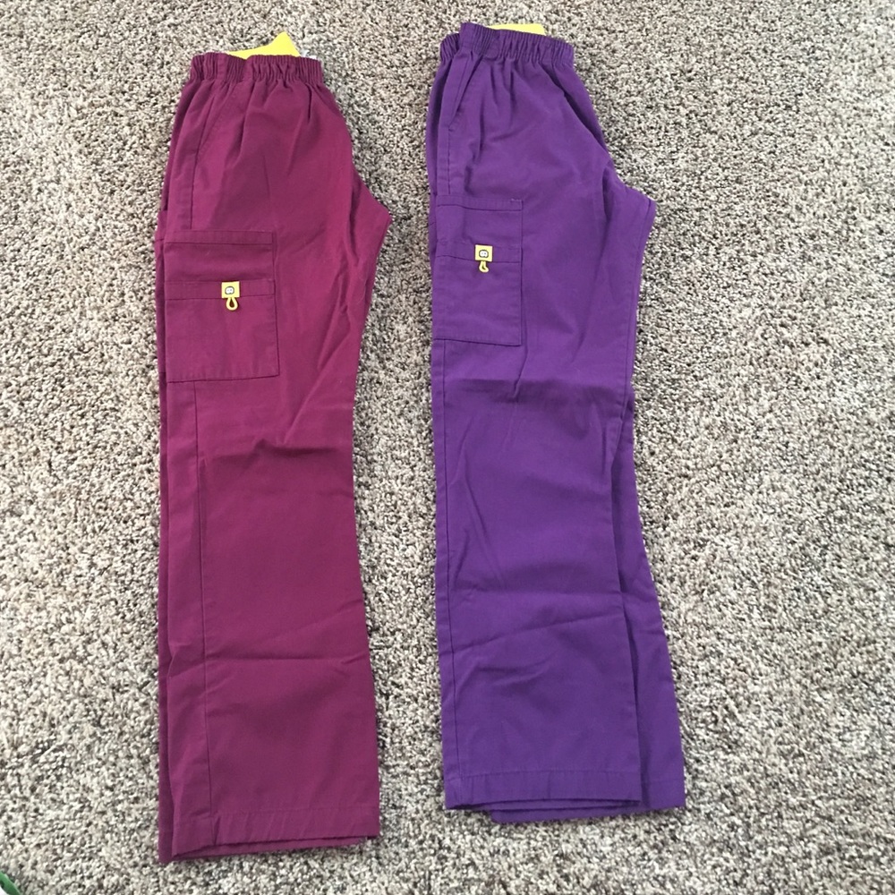 2 pair of scrub bottoms