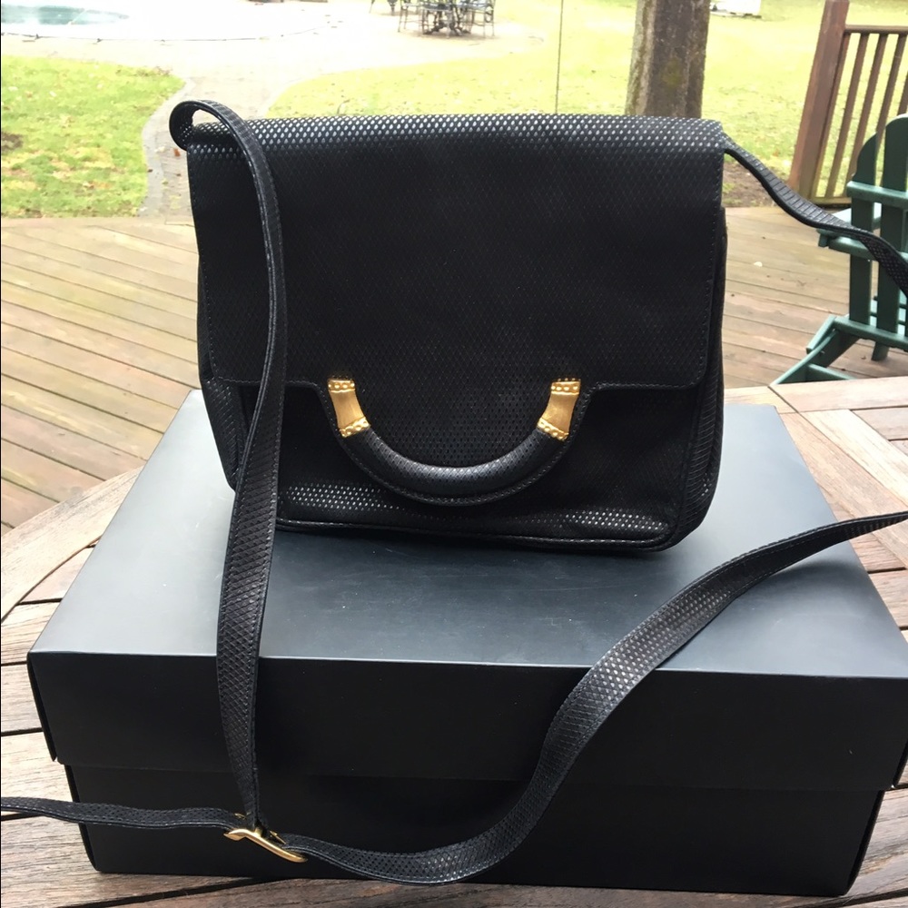 Rodo Firenze vintage leather shoulder bag, black.