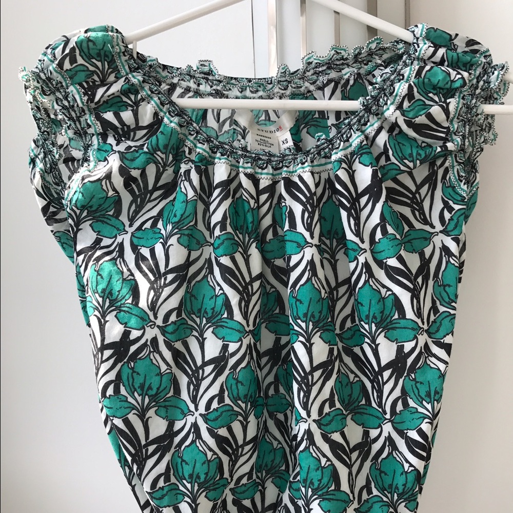 Off the Shoulder Convertible Top
