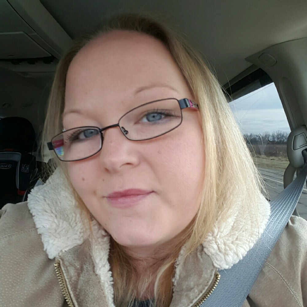 Meet your Posher, Angela