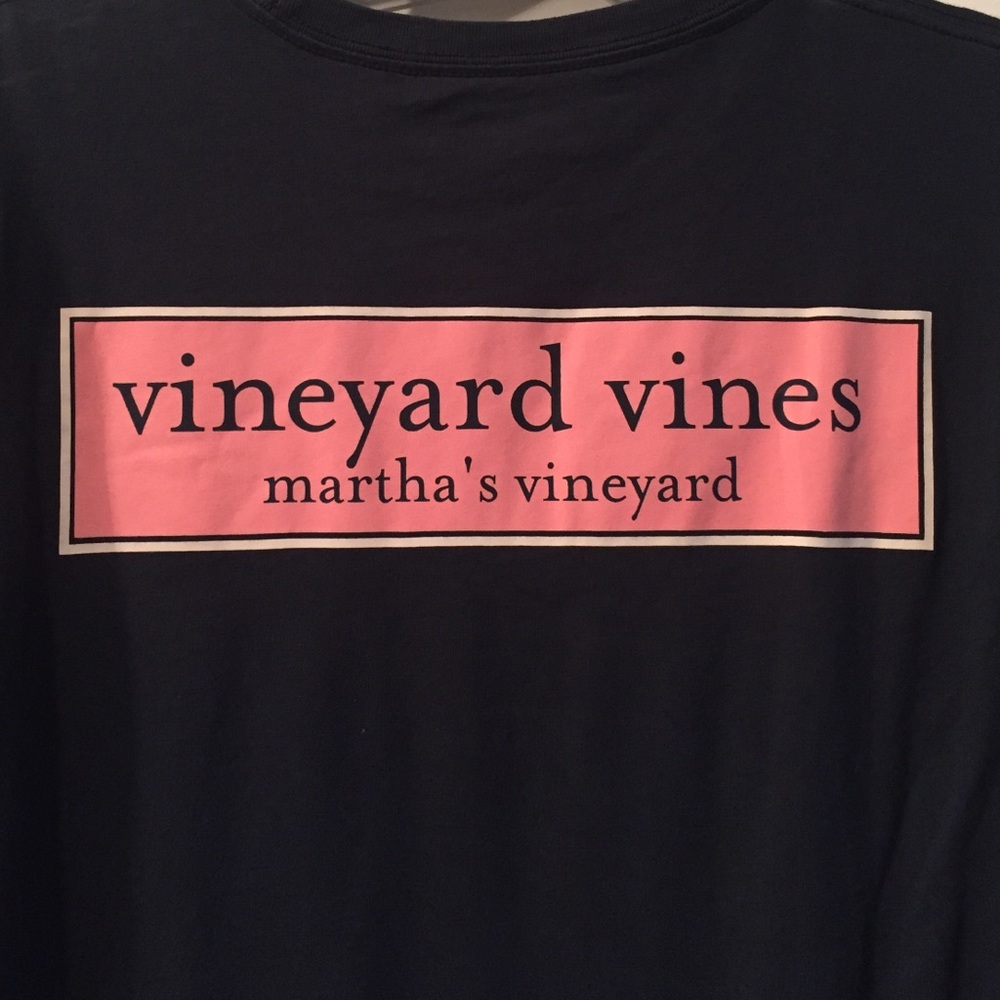 Vineyard Vines long sleeve Tshirt