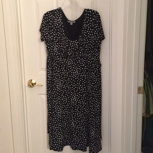 Danny and Nicole black and white polka dot dress.