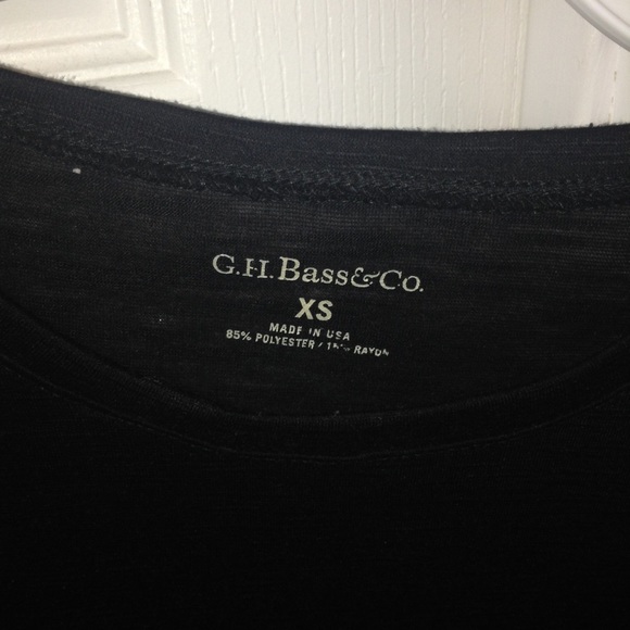 Black t shirt from G.H. Bass & Co. - Picture 2 of 2